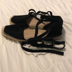Steve Madden Lace up espadrille sandals!!